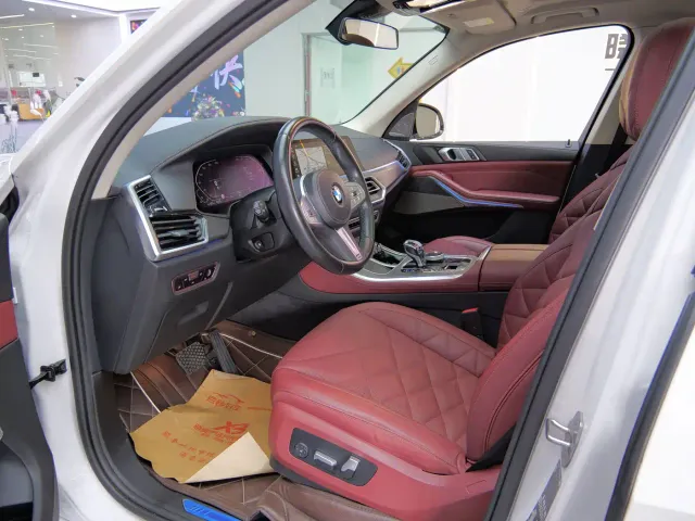 BMW X5 — Фото автомобиля 12