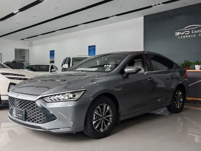 Фотография автомобиля — BYD Qin PLUS