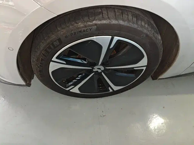 Nio ET5 Touring — Фото автомобиля 22