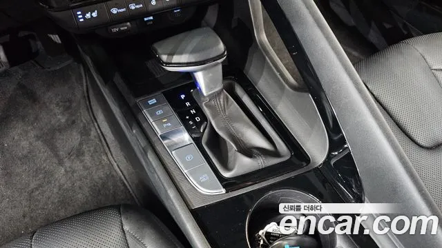 Hyundai Avante CN7 — Фото автомобиля 9
