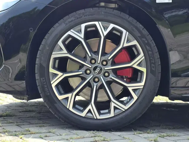 Audi A6L — Фото автомобиля 14