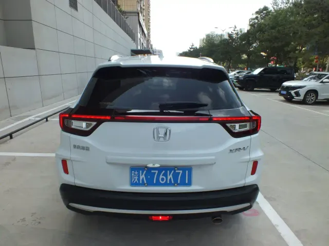 Honda XR-V — Фото автомобиля 4