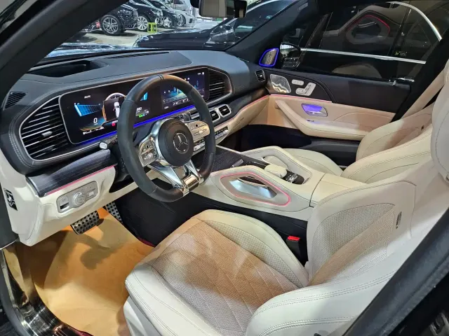 Mercedes-Benz GLS AMG — Фото автомобиля 11
