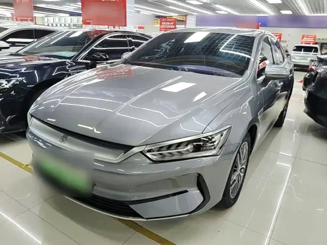 Фотография автомобиля — BYD Qin PLUS