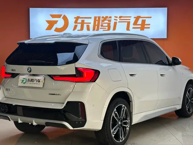 BMW X1 — Фото автомобиля 5