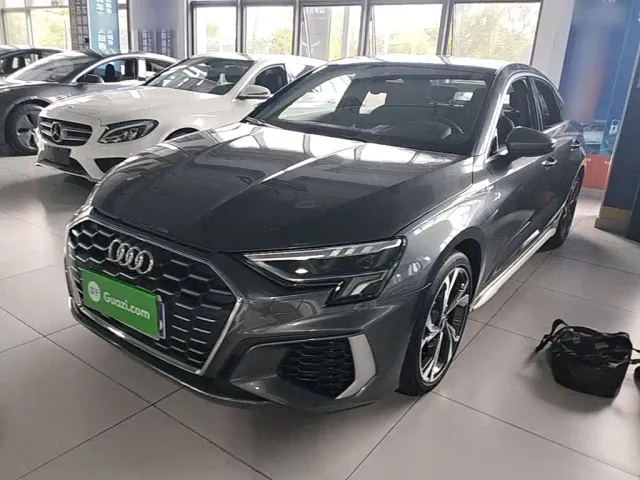 Фотография автомобиля — Audi A3