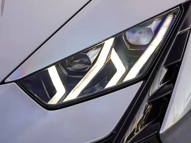 Lamborghini Huracan — Фото автомобиля 6