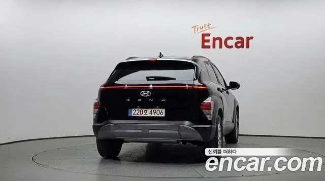 Hyundai Kona SX2 — Фото автомобиля 4
