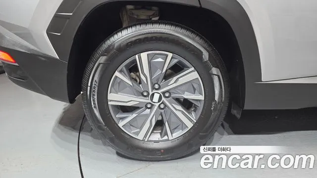 Hyundai Tucson — Фото автомобиля 5
