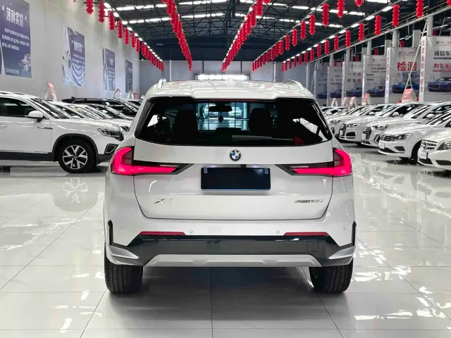BMW X1 — Фото автомобиля 5