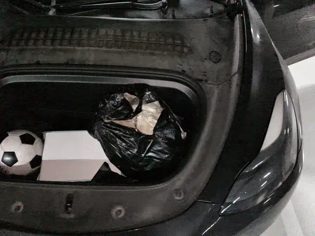 Tesla Model Y — Фото автомобиля 21