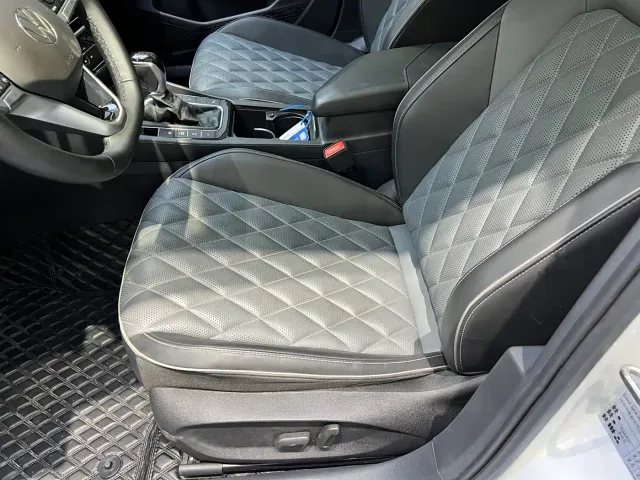 Volkswagen Sagitar — Фото автомобиля 16