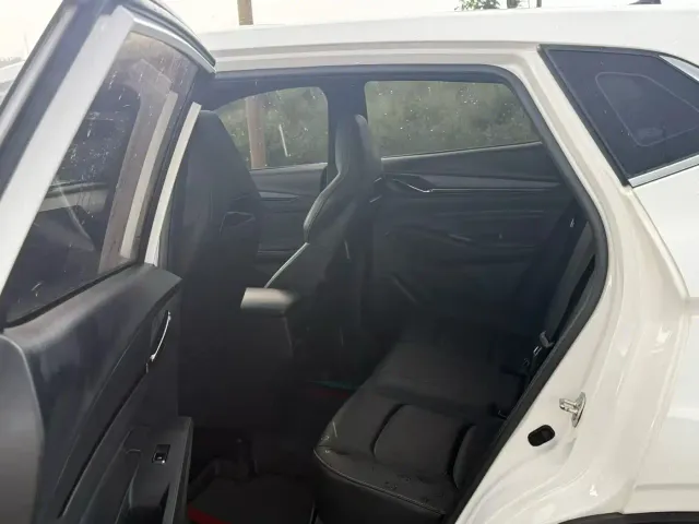 Changan X5 Plus — Фото автомобиля 9