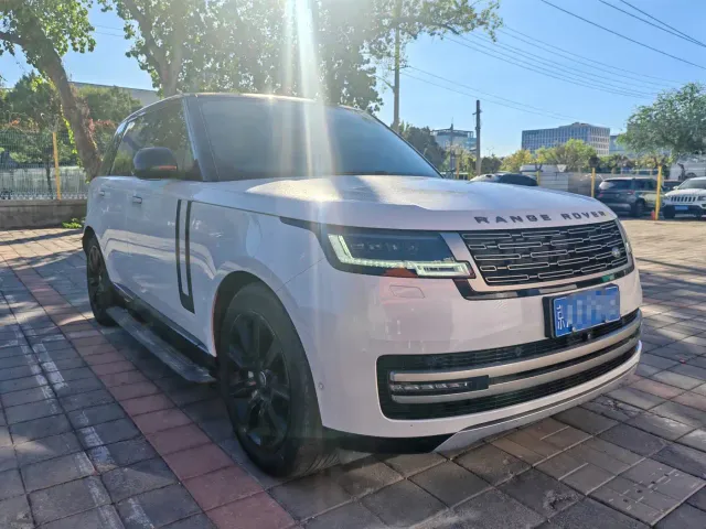 Land Rover Range Rover — Фото автомобиля 2