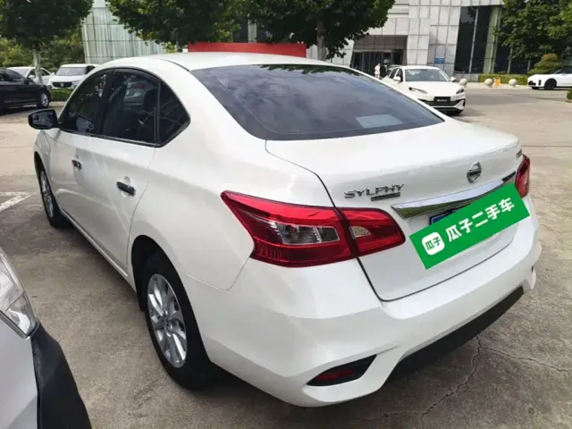 Nissan Sylphy — Фото автомобиля 4