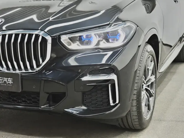 BMW X5 — Фото автомобиля 26