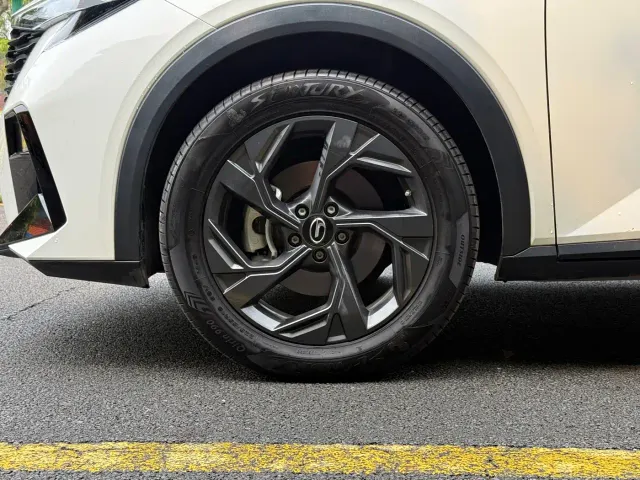GAC Trumpchi GS3 — Фото автомобиля 17