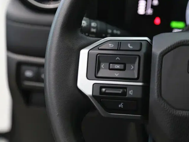 Toyota Prado — Фото автомобиля 16