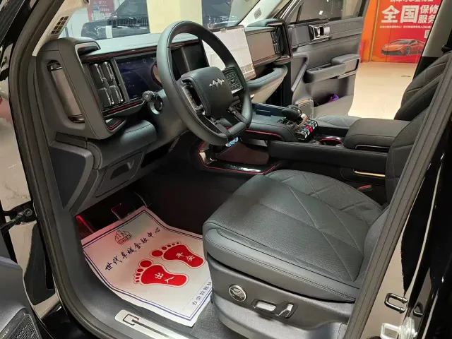 BYD FangChengBao Leopard 5 — Фото автомобиля 7