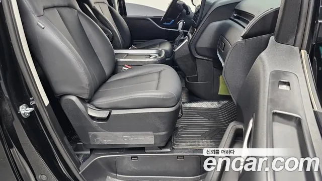 Hyundai Staria — Фото автомобиля 16