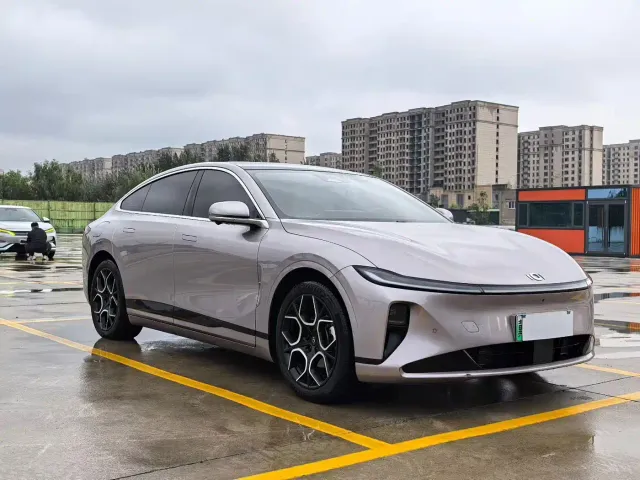 Changan Qiyuan A07 — Фото автомобиля 3