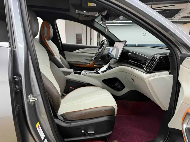 BYD Song Pro — Фото автомобиля 21