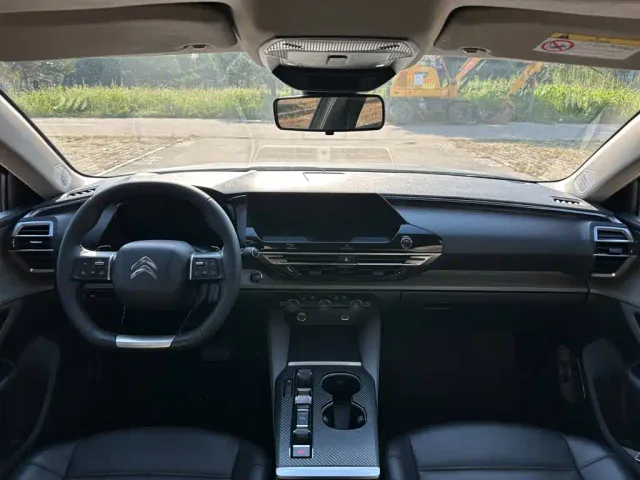 Citroen C5 X — Фото автомобиля 10
