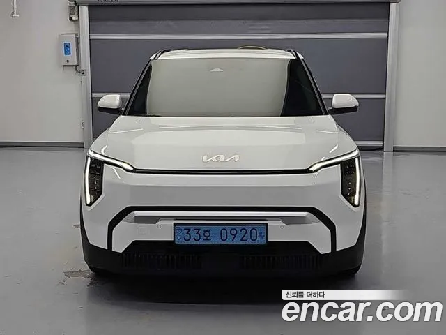 Kia EV3 — Фото автомобиля 2