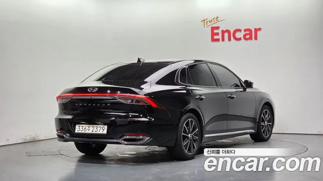 Hyundai Grandeur Новый Grandeur IG — Фото автомобиля 2