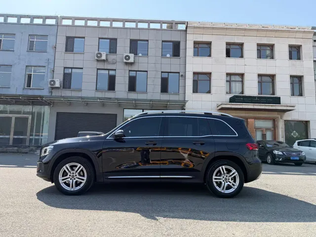 Mercedes-Benz GLB-Class — Фото автомобиля 4