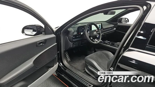 Hyundai Ioniq6 — Фото автомобиля 11