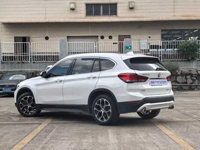 BMW X1 — Фото автомобиля 17