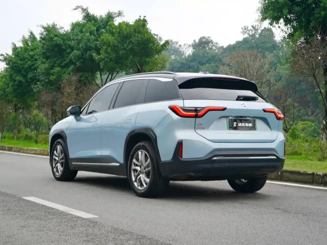 Nio ES6 — Фото автомобиля 4