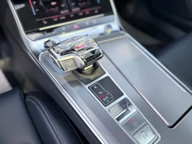 Audi A6L — Фото автомобиля 26