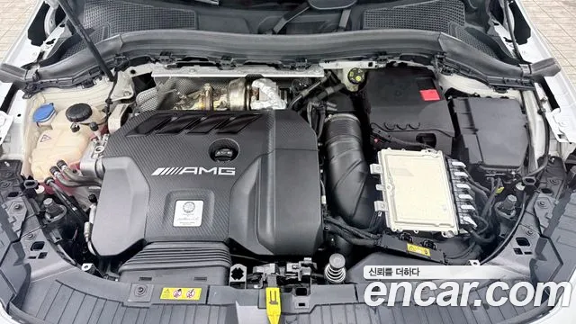 Mercedes-Benz GLA-Class — Фото автомобиля 6