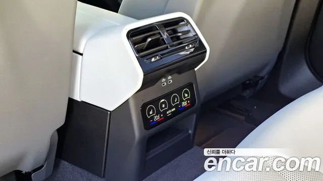 BMW 5 Series G60 — Фото автомобиля 17