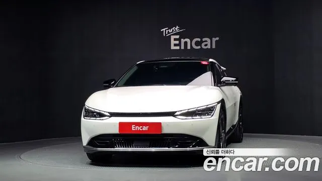 Kia EV6 — Фото автомобиля 3