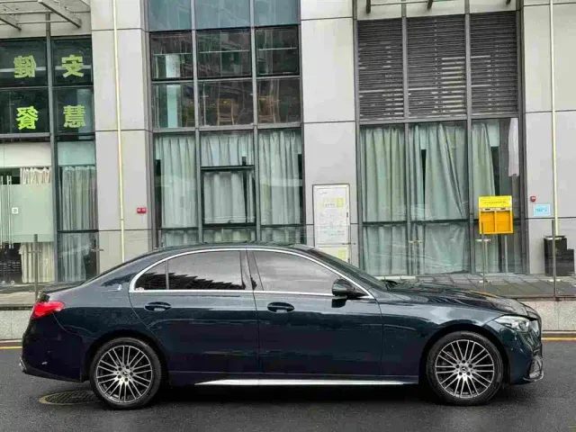 Mercedes-Benz C-Class — Фото автомобиля 4