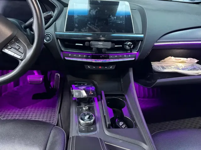 Cadillac CT5 — Фото автомобиля 11