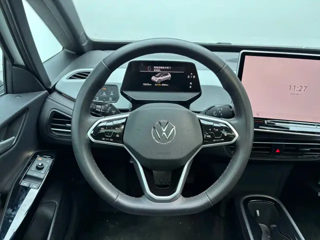 Volkswagen ID.3 — Фото автомобиля 17