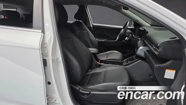 Hyundai Kona — Фото автомобиля 11