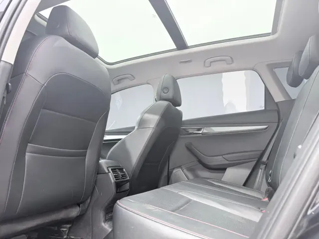 Skoda Karoq — Фото автомобиля 13