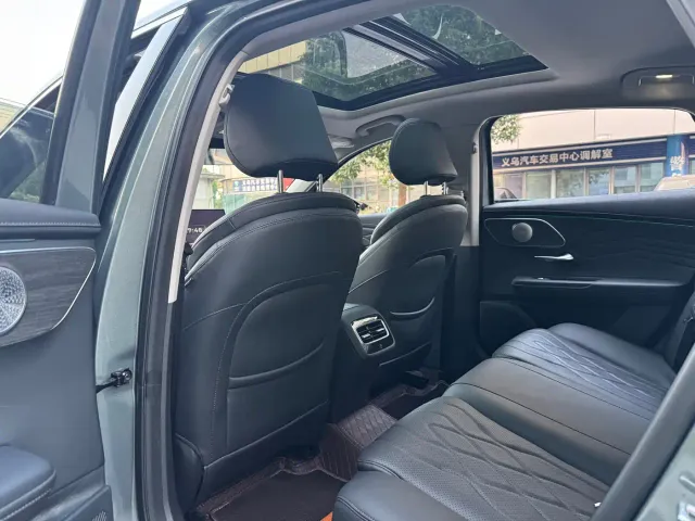 Chery Arrizo 8 PRO — Фото автомобиля 15