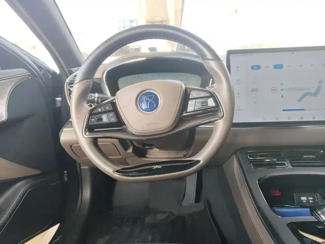 BYD Han — Фото автомобиля 2