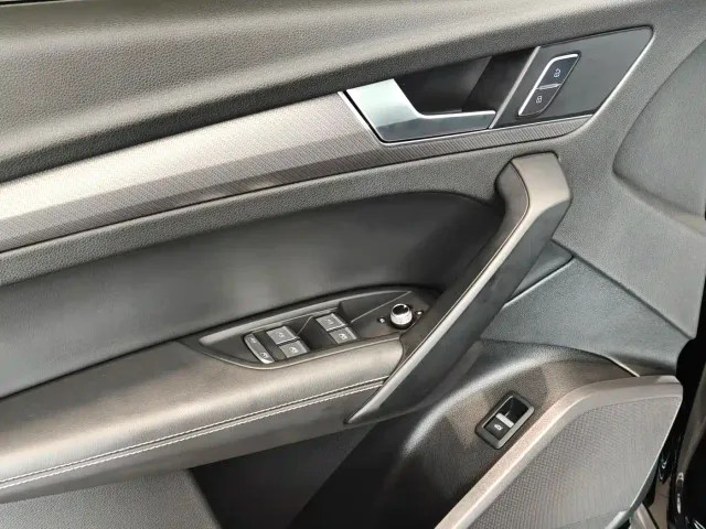 Audi Q5L — Фото автомобиля 13