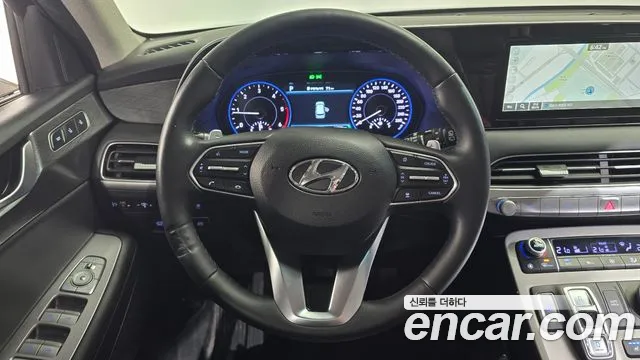 Hyundai Palisade Palisade Дизель 2.2 4WD — Фото автомобиля 13