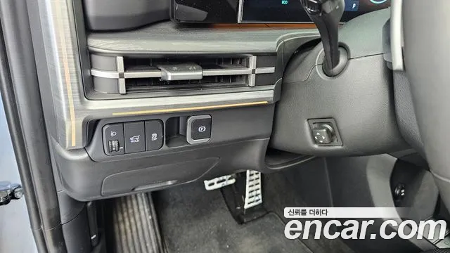 Hyundai Santafe Santa Fe (MX5) Бензин 2.5T 2WD — Фото автомобиля 16