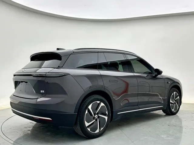 Nio ES6 — Фото автомобиля 5