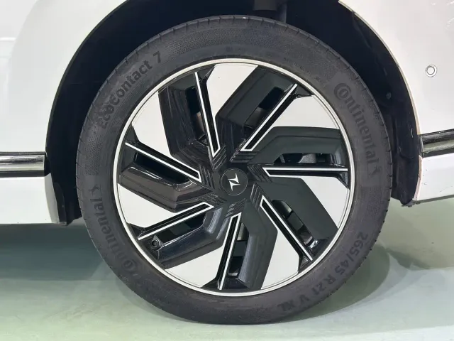 Dongfeng eπ 008 — Фото автомобиля 4