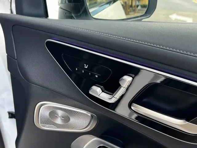 Mercedes-Benz GLC Coupe — Фото автомобиля 11
